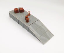 将图片加载到图库查看器,Platform / Loading Dock w Goods HO Scale Outland Models Train Railway Layout