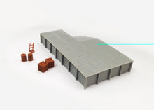 Laden Sie das Bild in den Galerie-Viewer, Platform / Loading Dock (wide) w Goods HO Scale Outland Models Train Railway