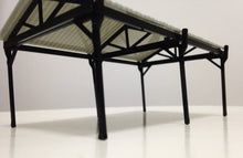 将图片加载到图库查看器,Small Shed for Autos / Goods HO OO Scale Outland Models Railway