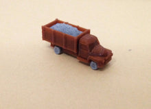 Laden Sie das Bild in den Galerie-Viewer, Ore Mining Accessories: Cart Truck Shanty.. N Scale Outland Models Train Railway