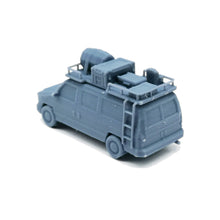 将图片加载到图库查看器,Safari Passenger Van 1:87 HO Scale
