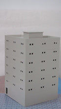 Load image into Gallery viewer, Modern Large Business Building / Office N Scale 1:160 Outland Models Railway