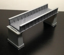 将图片加载到图库查看器,Girder Bridge with Piers Z Scale Outland Models Railroad