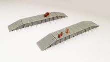 将图片加载到图库查看器,Platform / Loading Dock w Goods Z Scale Outland Models Train Railroad Layout