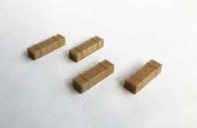 Laden Sie das Bild in den Galerie-Viewer, Lumber Load Set 3 Styles Z Scale 1:220 Outland Models Train Railroad Accessories