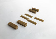 Laden Sie das Bild in den Galerie-Viewer, Lumber Load Set 3 Styles Z Scale 1:220 Outland Models Train Railroad Accessories