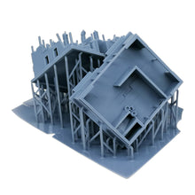 Laden Sie das Bild in den Galerie-Viewer, Damaged Apartment 1:220 Z Scale