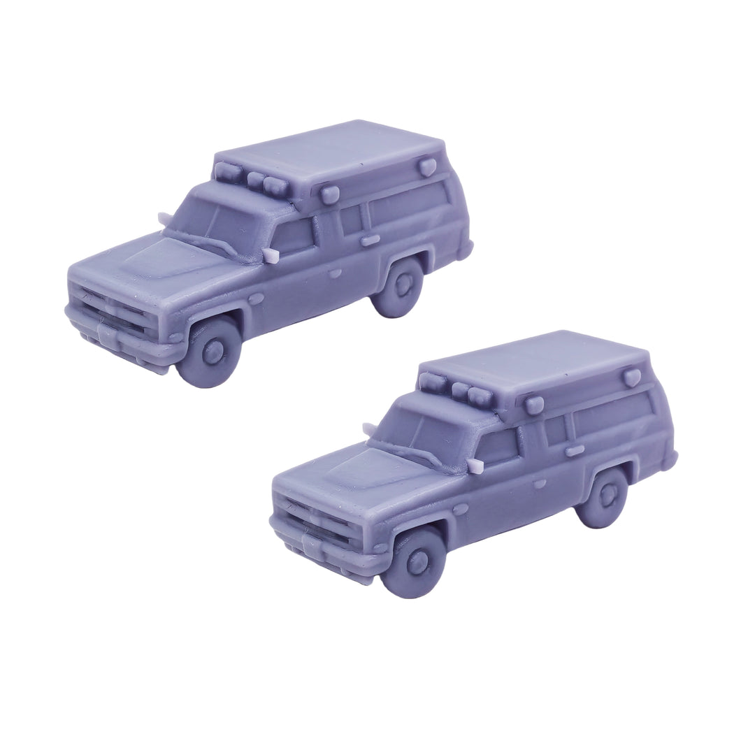 Emergency Medic Ambulance Type III 2 pcs 1:64 S Scale