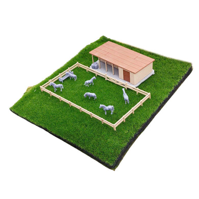 Small Country Stable w Horses and Grass 1:64 S Scale