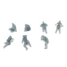 Load image into Gallery viewer, Leisure People Figure Set 1:87 HO Scale