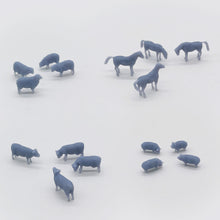 将图片加载到图库查看器，Outland Models Model Railroad Horse Sheep Cow Pig Farm Animal Set N Scale 1:150