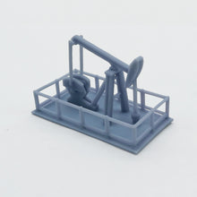 Laden Sie das Bild in den Galerie-Viewer, Outland Models Model Railroad Industrial Oilfield Oil Pump Jack 1:220 Scale Z