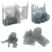 Load image into Gallery viewer, Homeless People Figure Set 1:160 N Scale