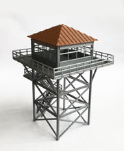 Laden Sie das Bild in den Galerie-Viewer, Watchtower / Lookout Tower OO HO Scale Outland Models Railway Scenery Miniature