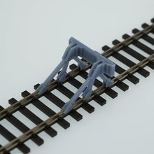 Laden Sie das Bild in den Galerie-Viewer, Outland Models Model Railroad Track Buffer / Stop 4 pcs HO Scale 1:87